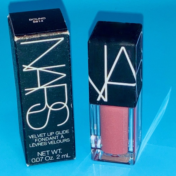 ๐ $19 - BOUND Nars Velvet Lip Glide Gloss Lipstick Travel Sz. New in Box - Picture 1 of 8